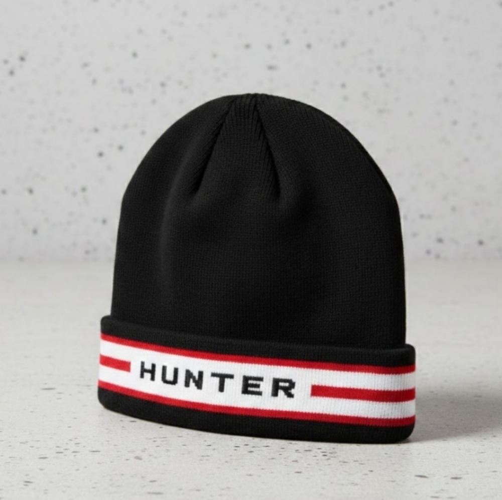 NEW! Hunter Black Fleece lined Beanie Hat NWT